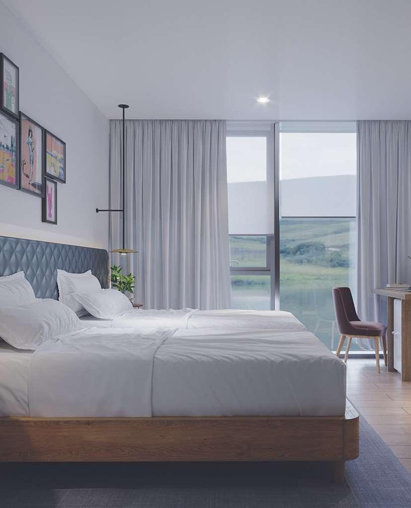 Hilton Garden Riverview Hotel