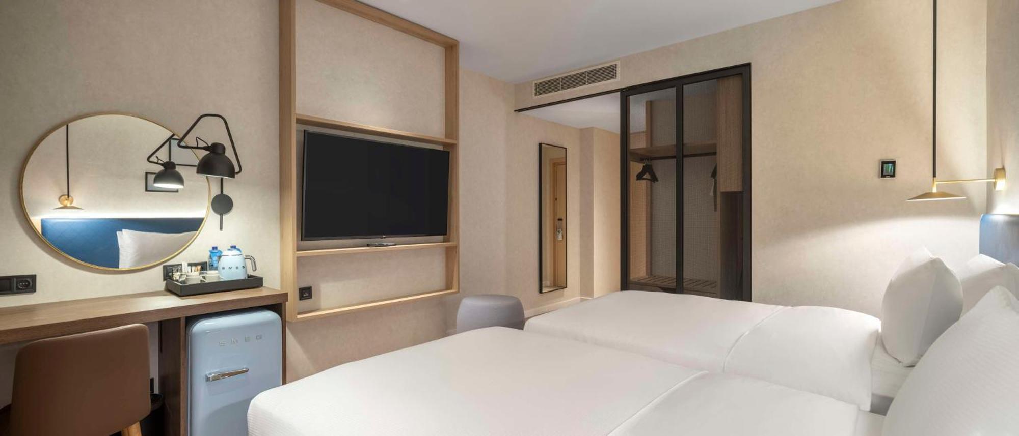 Hilton Garden Riverview 4*