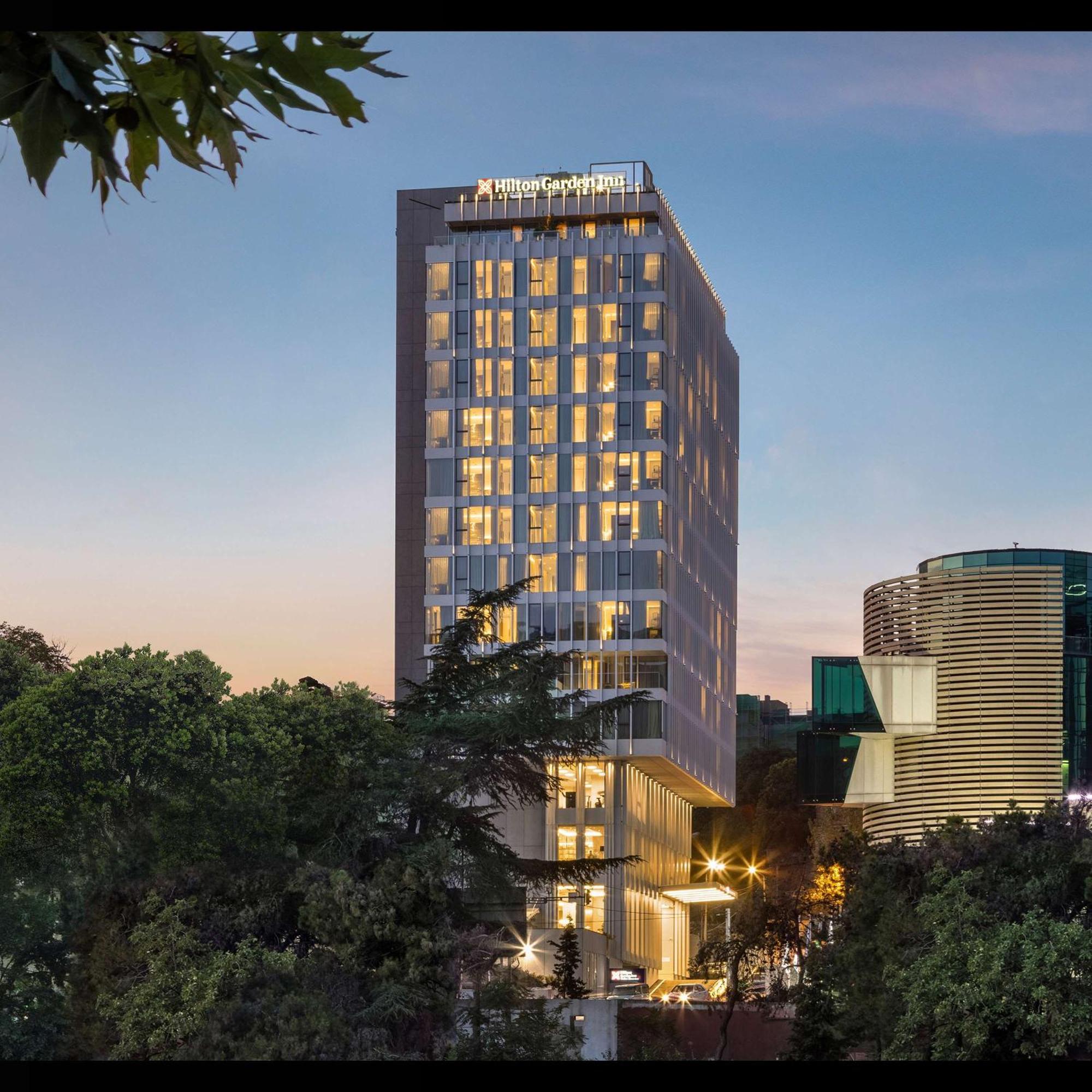 Hotel Hilton Garden Riverview 4*